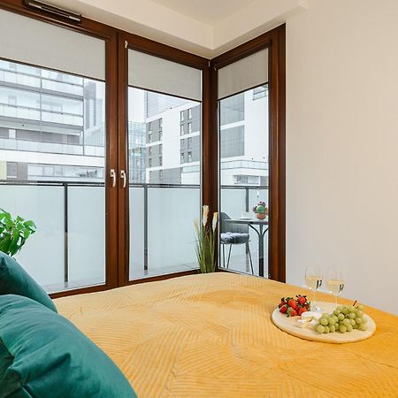 Cozy Family Apartments With Balcony Near Zlote Tarasy Warszawa Eksteriør billede