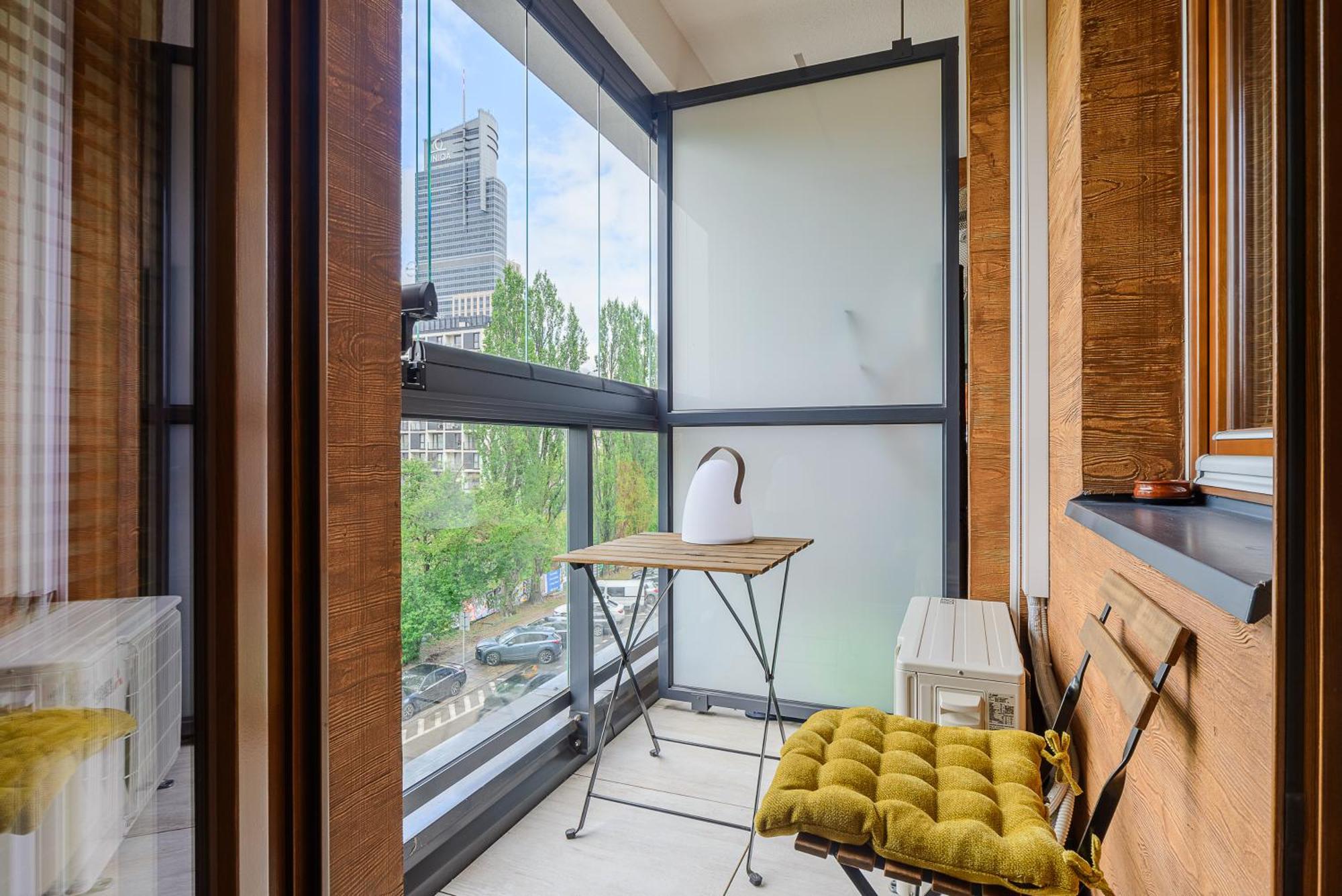 Cozy Family Apartments With Balcony Near Zlote Tarasy Warszawa Eksteriør billede