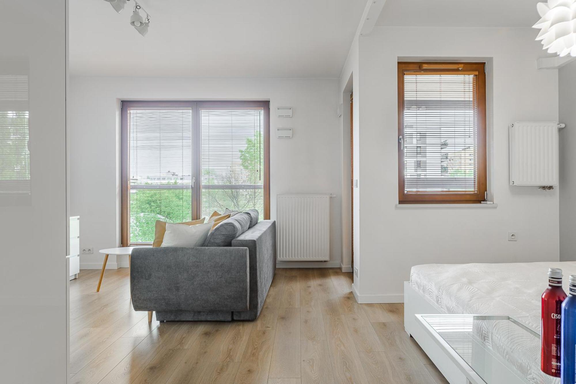 Cozy Family Apartments With Balcony Near Zlote Tarasy Warszawa Eksteriør billede