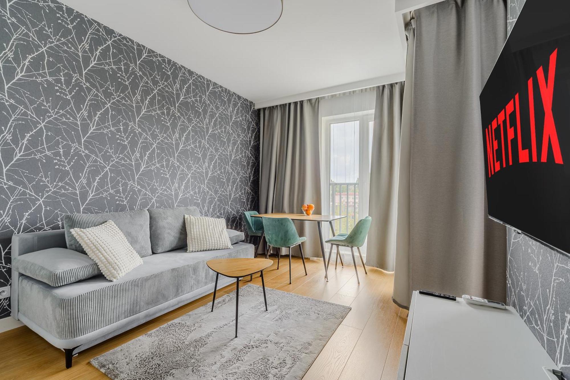 Cozy Family Apartments With Balcony Near Zlote Tarasy Warszawa Eksteriør billede
