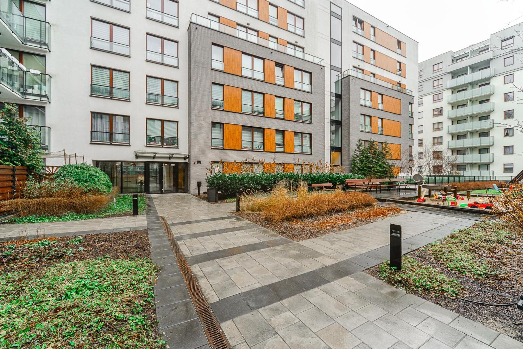 Cozy Family Apartments With Balcony Near Zlote Tarasy Warszawa Værelse billede