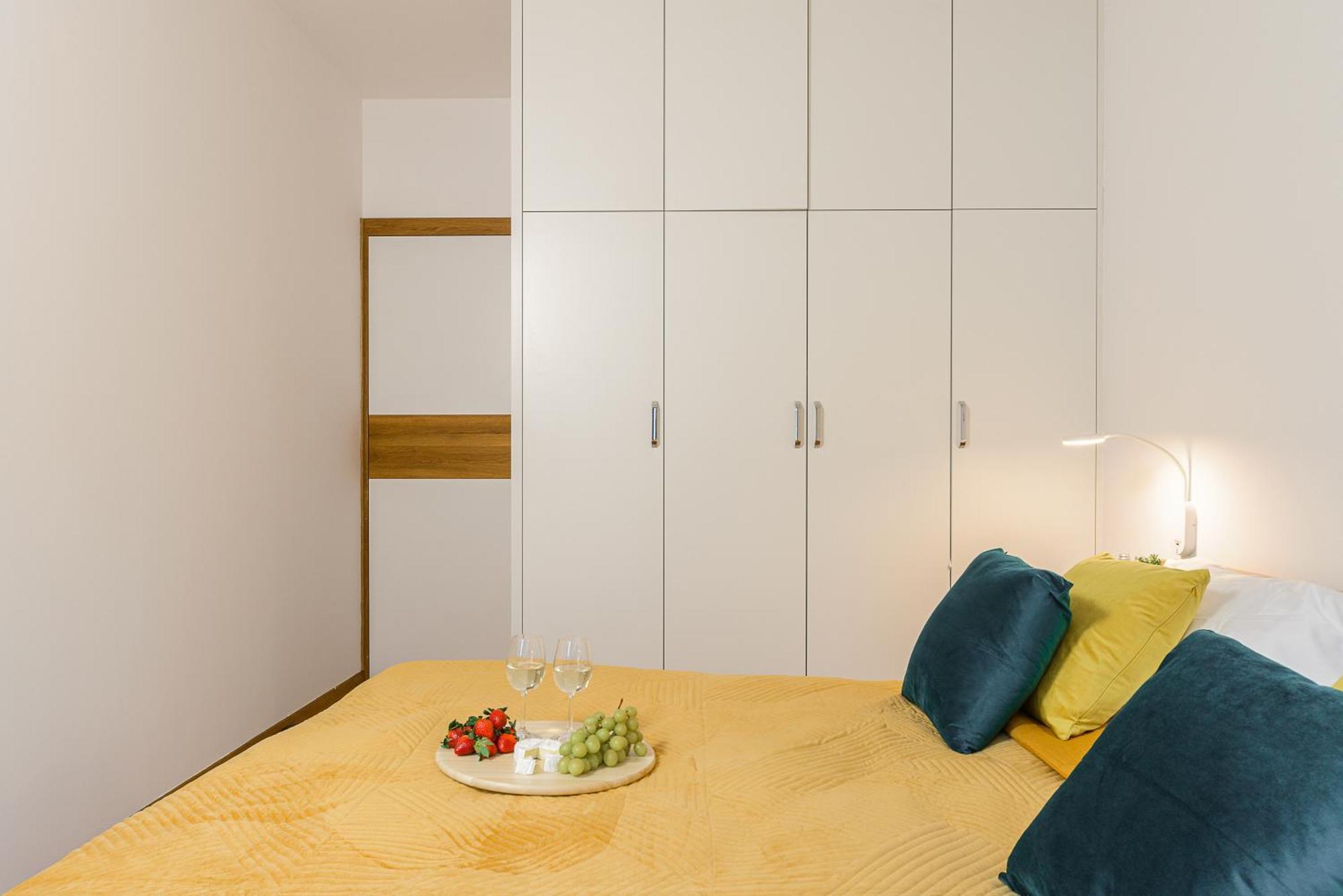 Cozy Family Apartments With Balcony Near Zlote Tarasy Warszawa Værelse billede